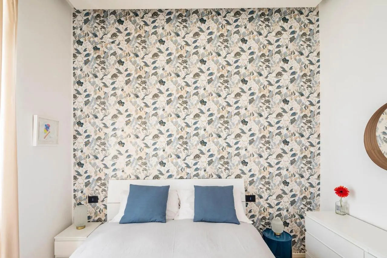 Casa Borghese - Your Perfect Stay In Rome 0*,  Italy